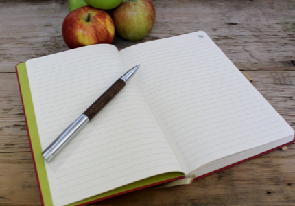 APPLE NOTE BOOK